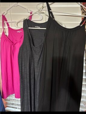 32 Degrees 2 dresses and 1 top